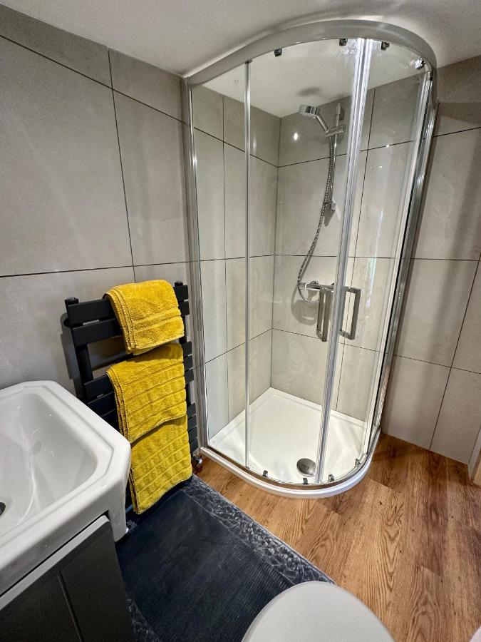 Oak View Lodge - Cosy, Countryside Retreat Maybole Exterior foto
